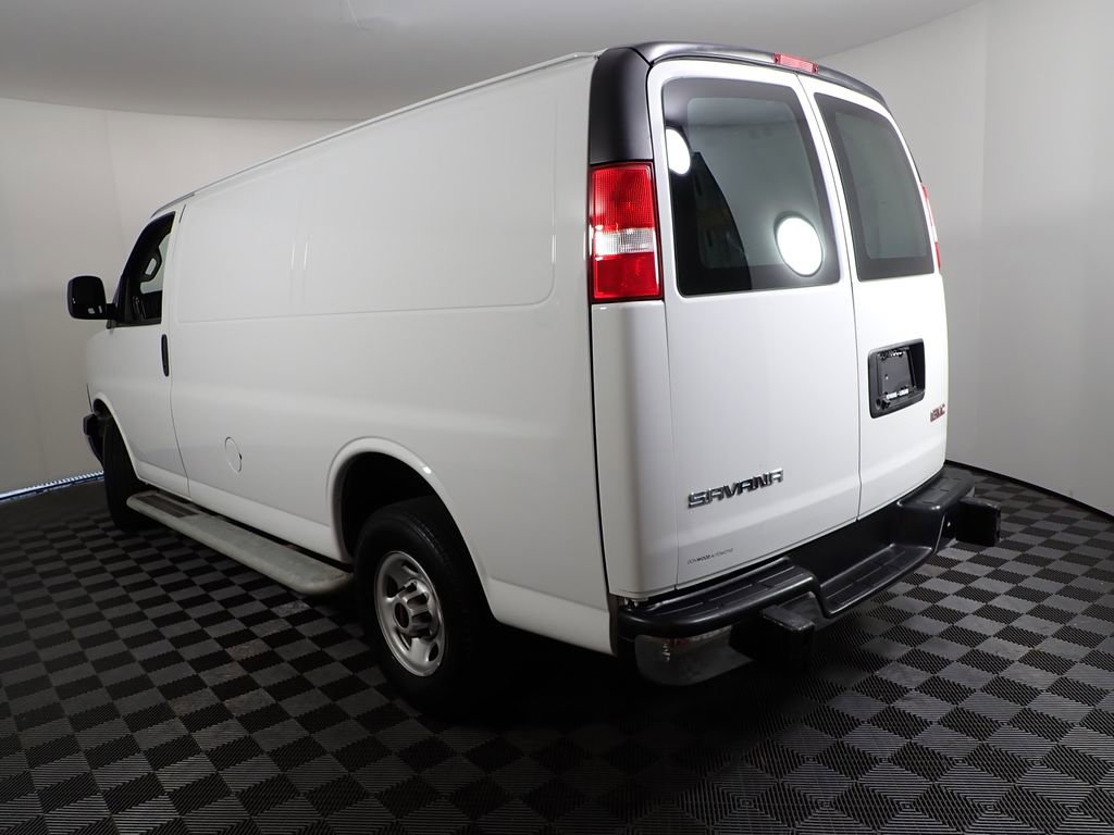 Used 2024 GMC Savana 2500 w/ Driver Convenience Package RWD image 12