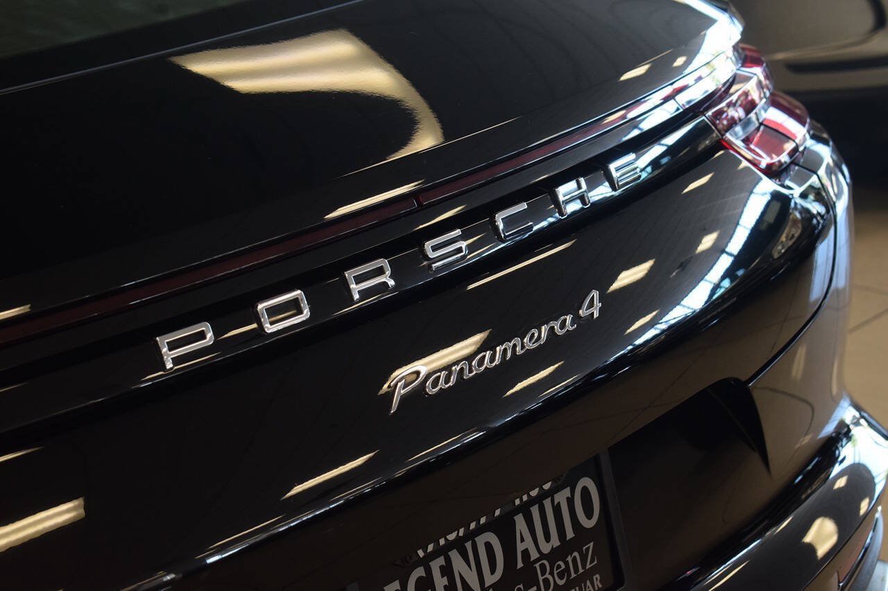 Used 2018 Porsche Panamera 4 AWD/4WD image 36