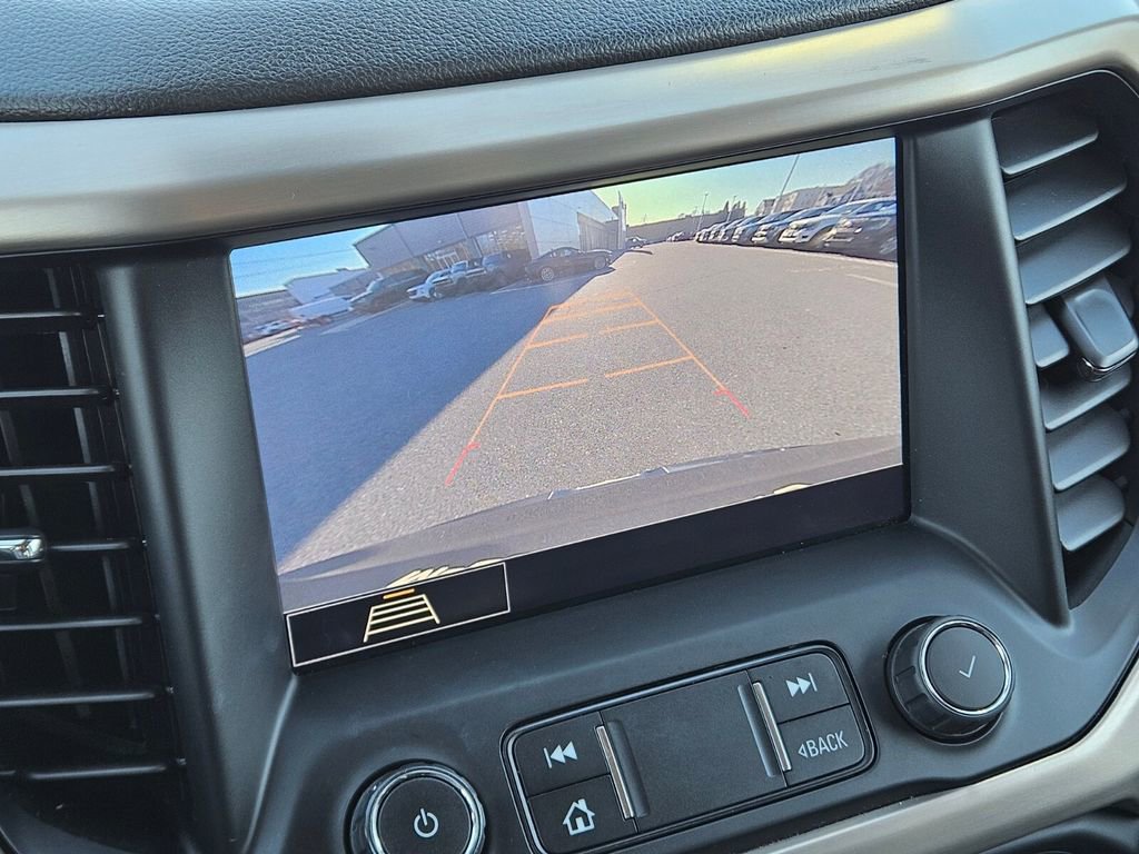 Used 2020 GMC Acadia Denali image 18