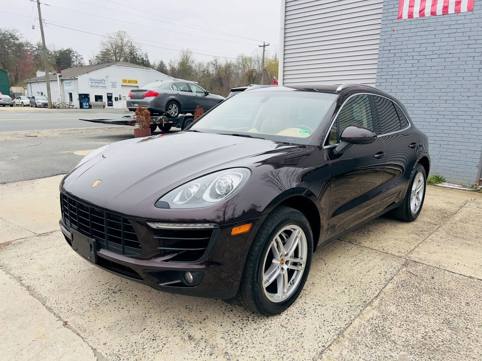 Used 2016 Porsche Macan S image 1