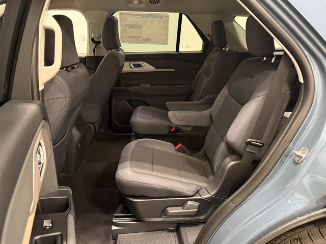 New 2026 Ford Explorer Active RWD image 25