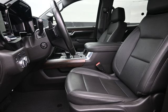 Used 2023 GMC Sierra 1500 SLT w/ SLT Convenience Package AWD/4WD image 10