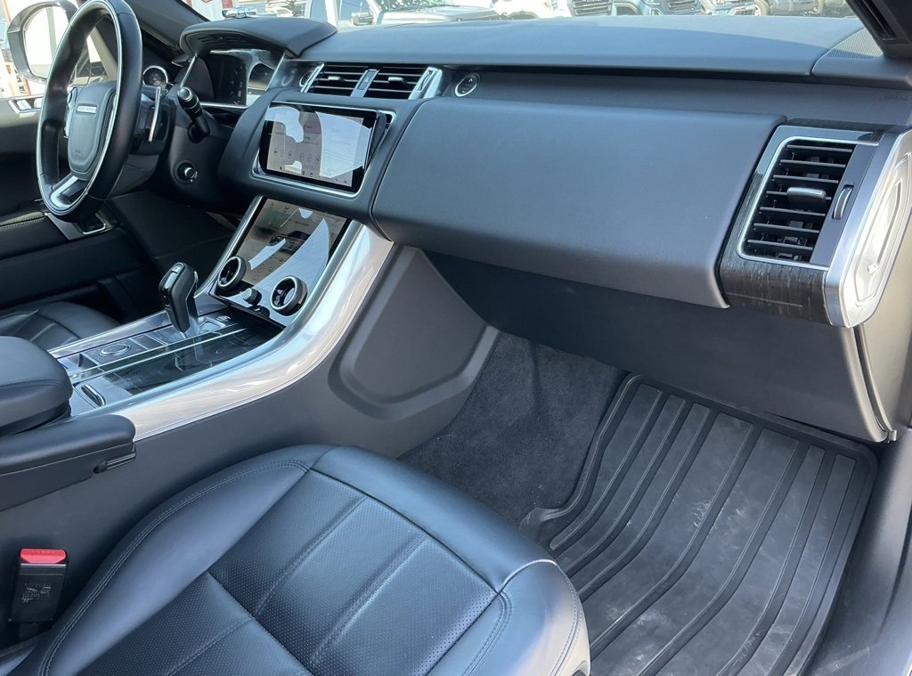 Used 2022 Land Rover Range Rover Sport HSE Silver Edition image 26