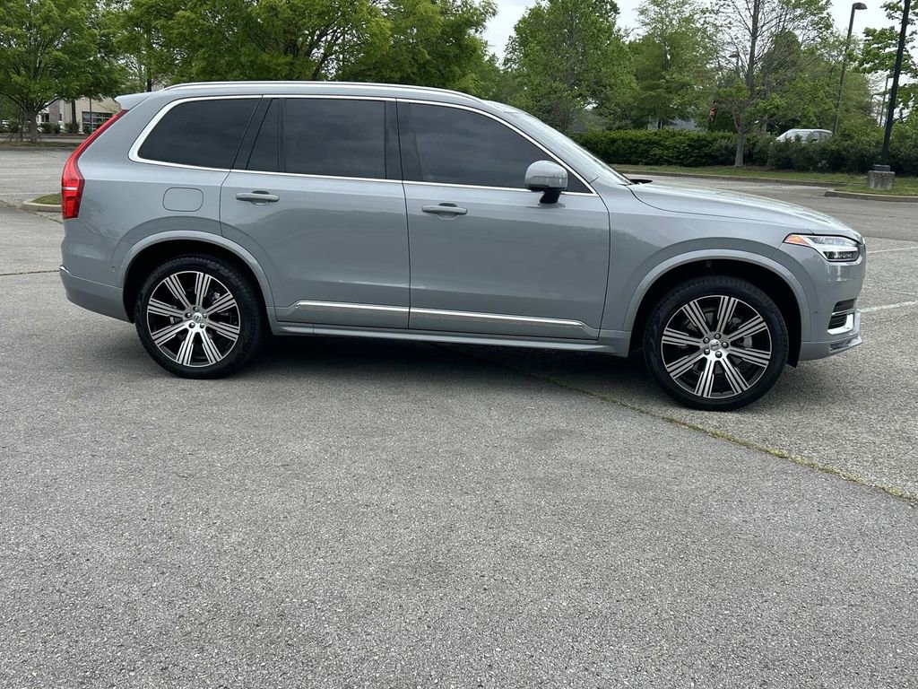 Used 2025 Volvo XC90 B6 Plus w/ Protection Package Premier image 8