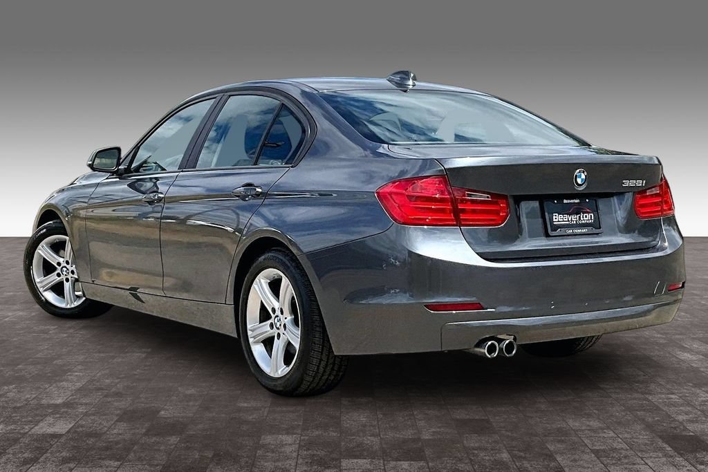 Used 2014 BMW 328i Sedan RWD image 13