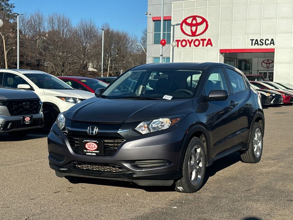 Used 2017 Honda HR-V LX image 3