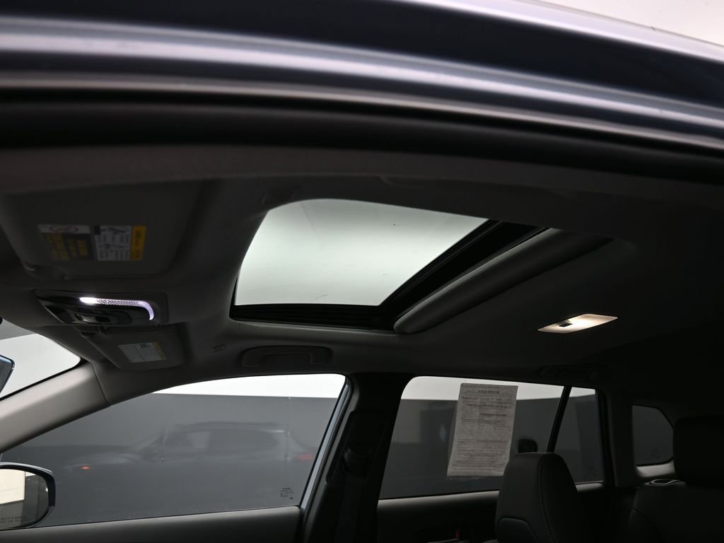 Used 2024 Toyota Corolla Cross XLE w/ Convenience Package image 51