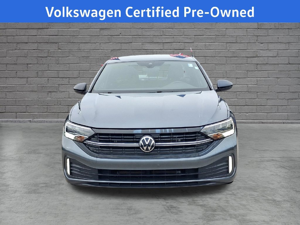 Certified 2024 Volkswagen Jetta Sport FWD image 2