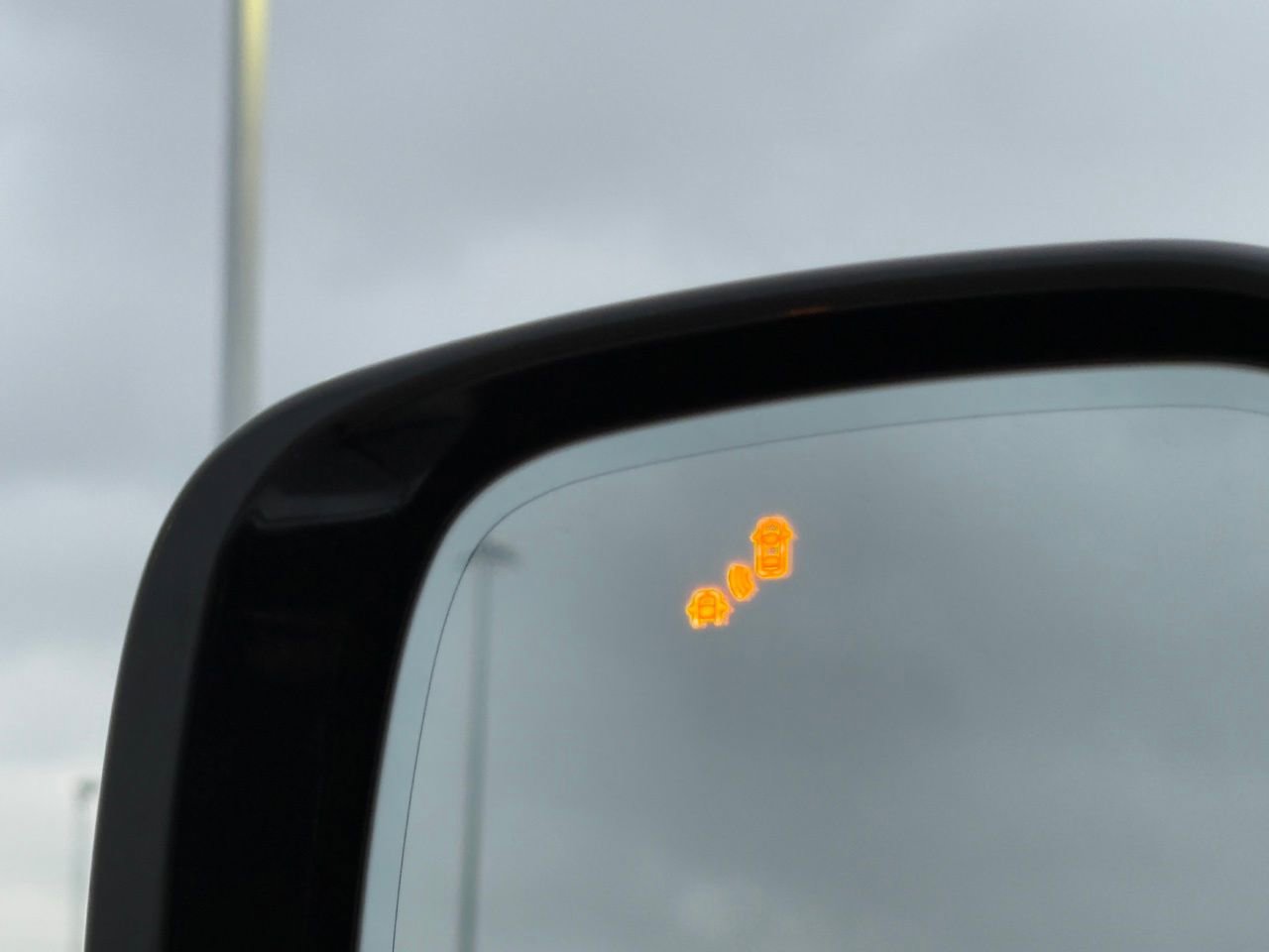 Certified 2022 Nissan Armada SV image 11