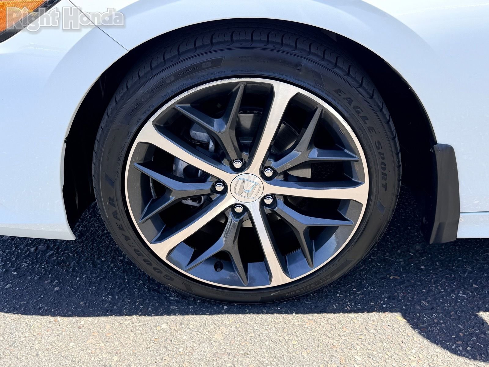 Certified 2024 Honda Civic Touring image 12