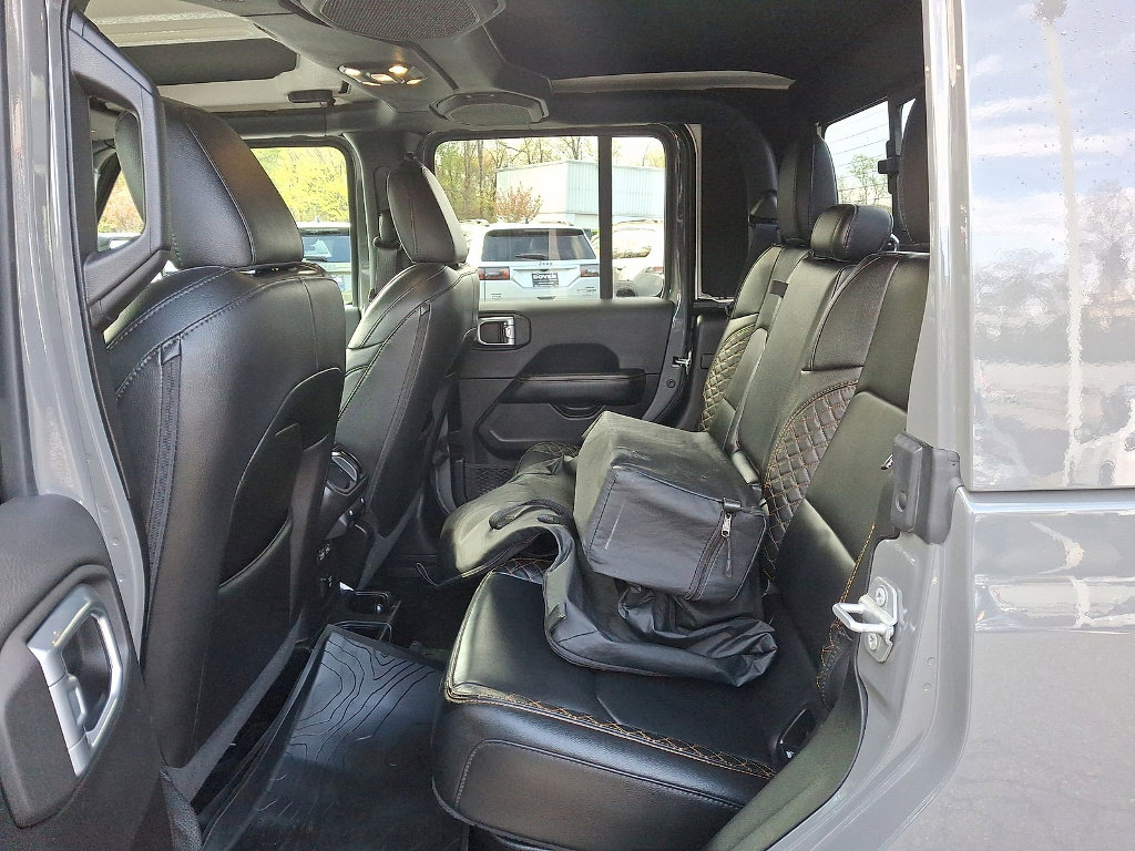 Certified 2022 Jeep Gladiator Overland AWD/4WD image 20