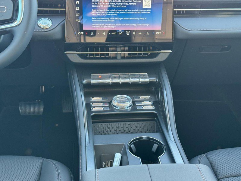New 2026 Lincoln Nautilus Premier image 14