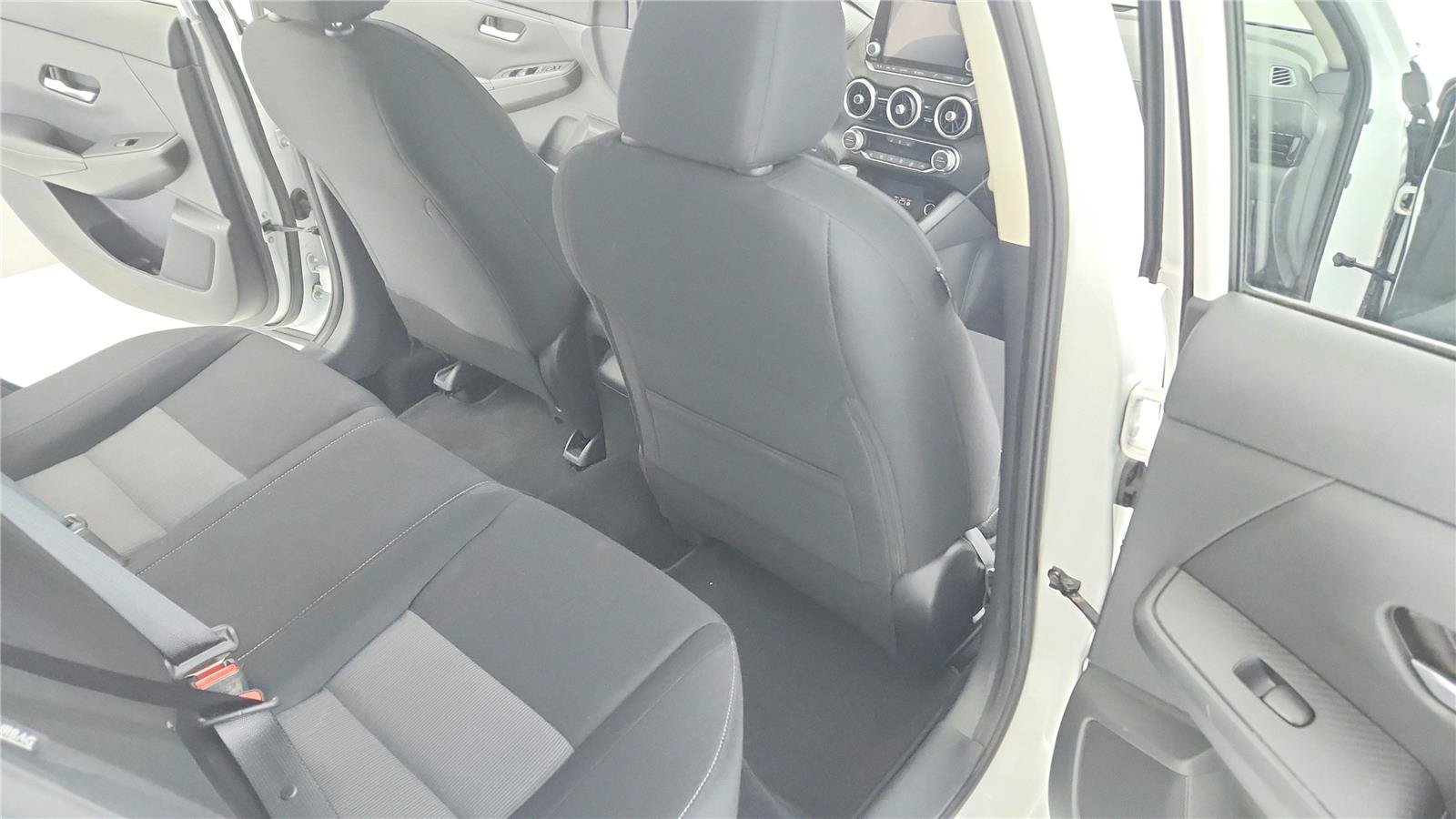 Used 2023 Nissan Sentra SV w/ All-Weather Package FWD image 18