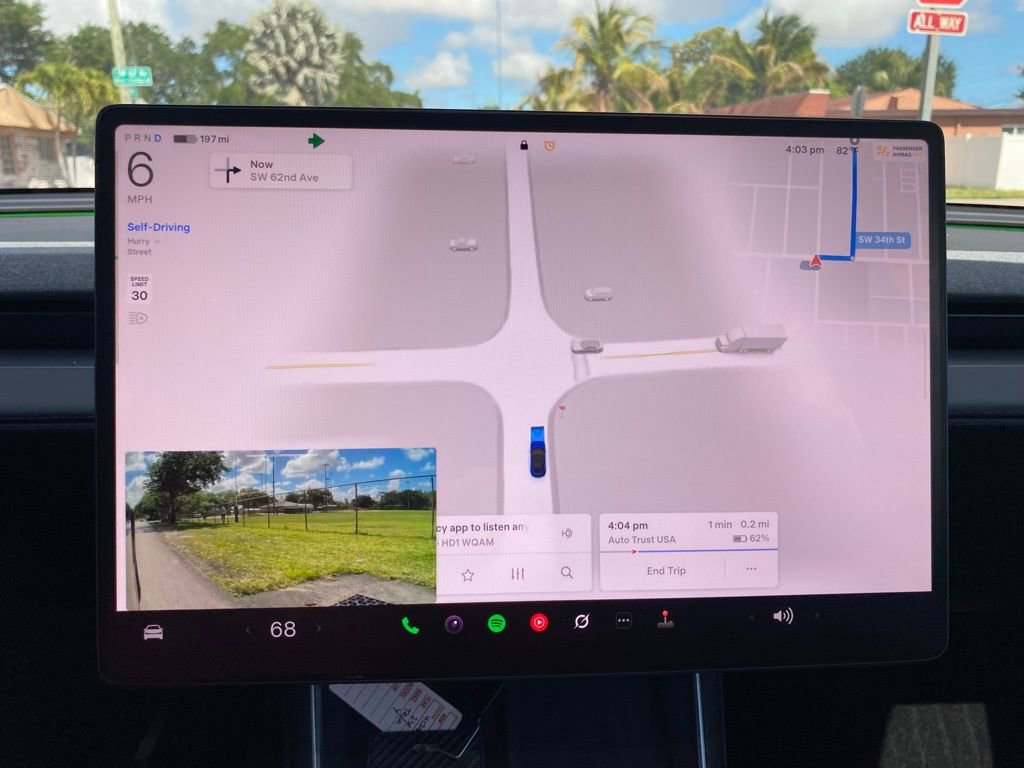 Used 2026 Tesla Model Y Long Range image 5