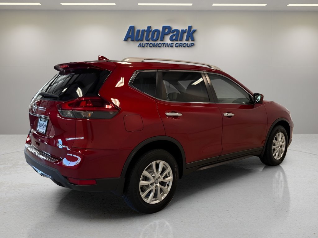 Used 2018 Nissan Rogue SV w/ Premium Package AWD/4WD image 7