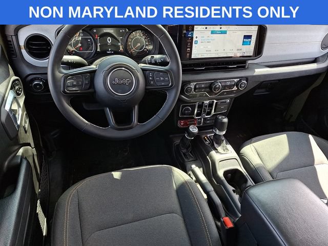 Used 2025 Jeep Wrangler Unlimited Sport AWD/4WD image 9