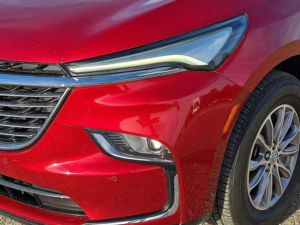 Used 2024 Buick Enclave Premium image 10