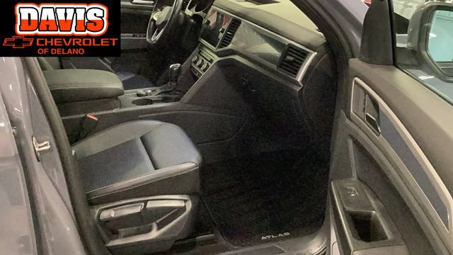 Used 2020 Volkswagen Atlas Cross Sport SE w/ Panoramic Sunroof Package AWD/4WD image 23