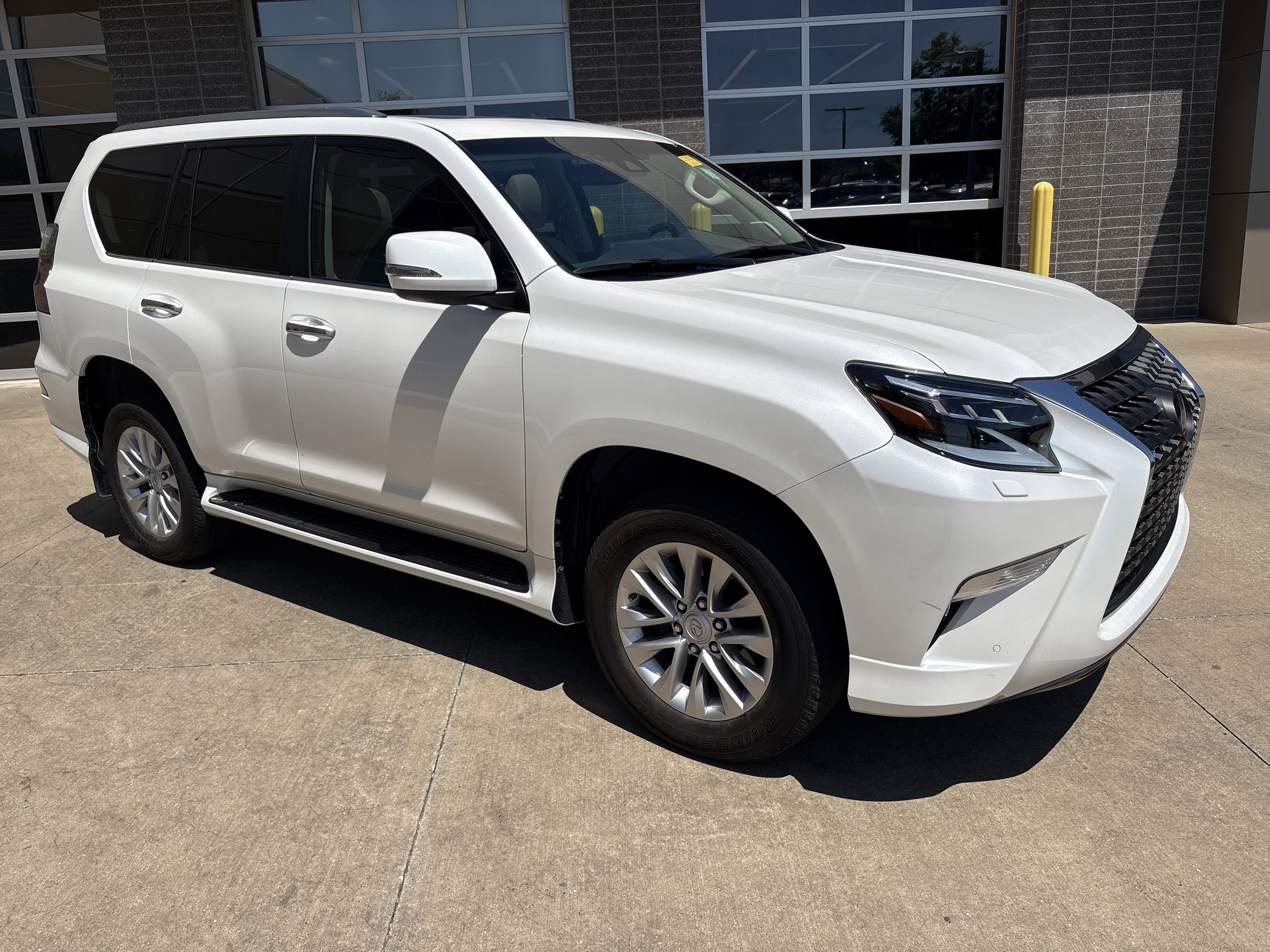 Used 2023 Lexus GX 460 Premium w/ Premium Package AWD/4WD image 29
