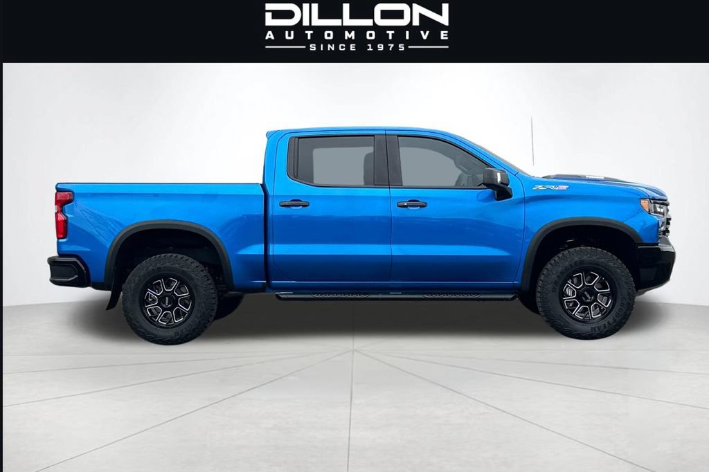 Used 2024 Chevrolet Silverado 1500 ZR2 w/ Technology Package AWD/4WD image 3