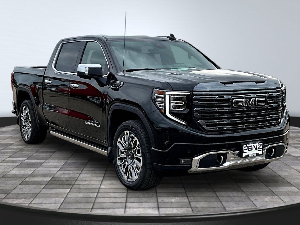 Used 2023 GMC Sierra 1500 Denali Ultimate AWD/4WD image 3