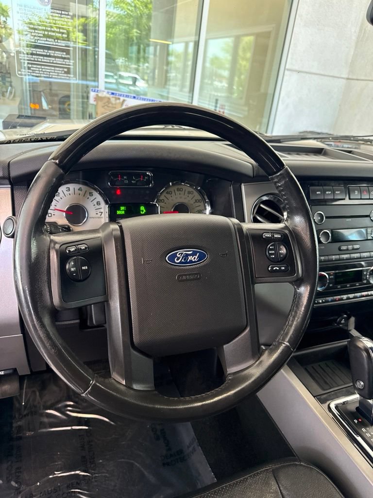 Used 2012 Ford Expedition EL Limited RWD image 15