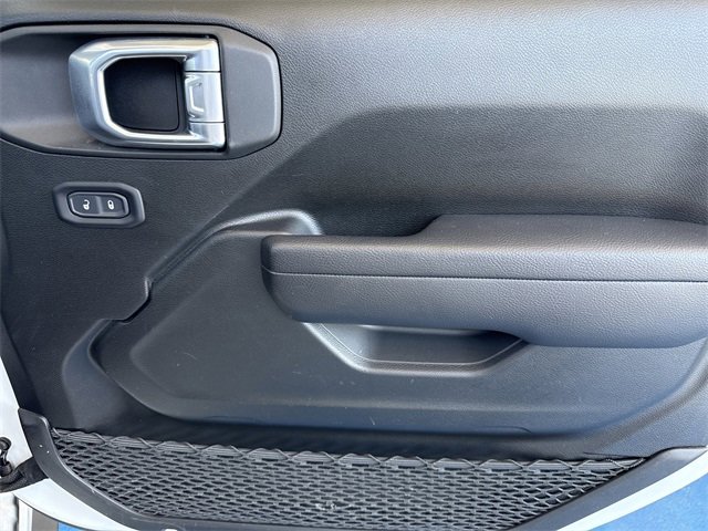 Used 2024 Jeep Wrangler Unlimited Rubicon image 33