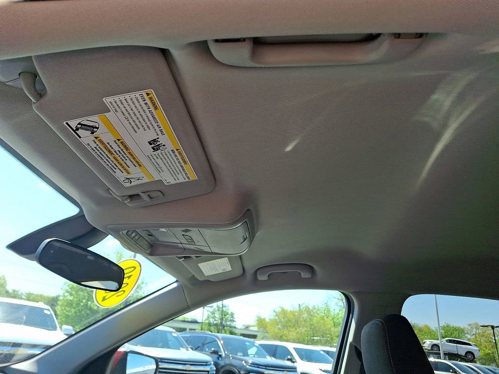 Used 2019 Chevrolet Equinox LT FWD image 14
