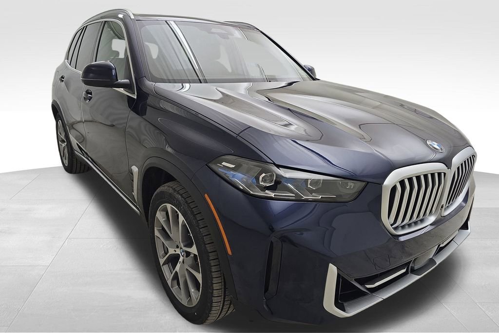 New 2026 BMW X5 xDrive40i w/ Climate Comfort Package AWD/4WD image 2