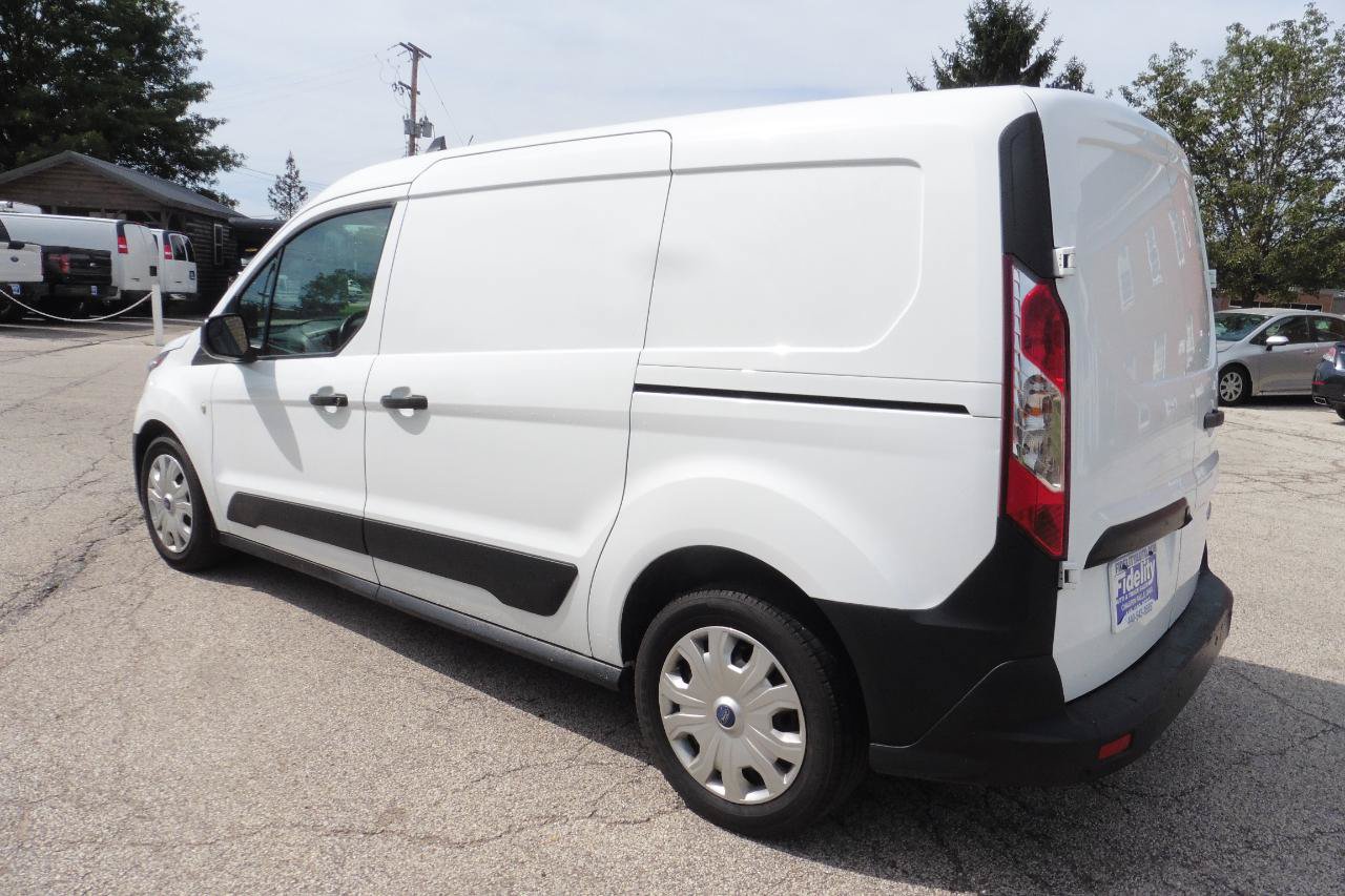 Used 2022 Ford Transit Connect XL FWD image 2