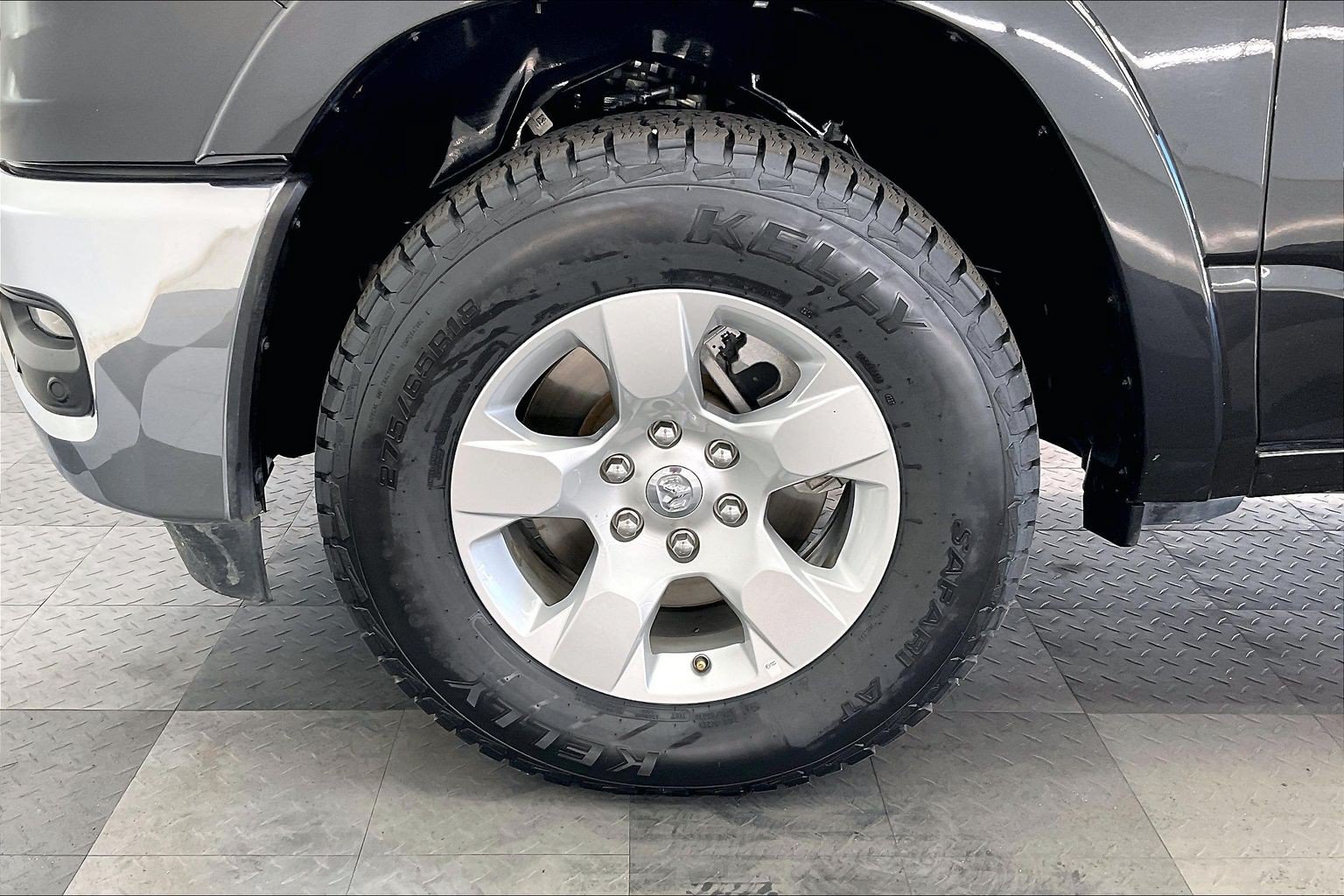 Used 2025 RAM 1500 Big Horn AWD/4WD image 8
