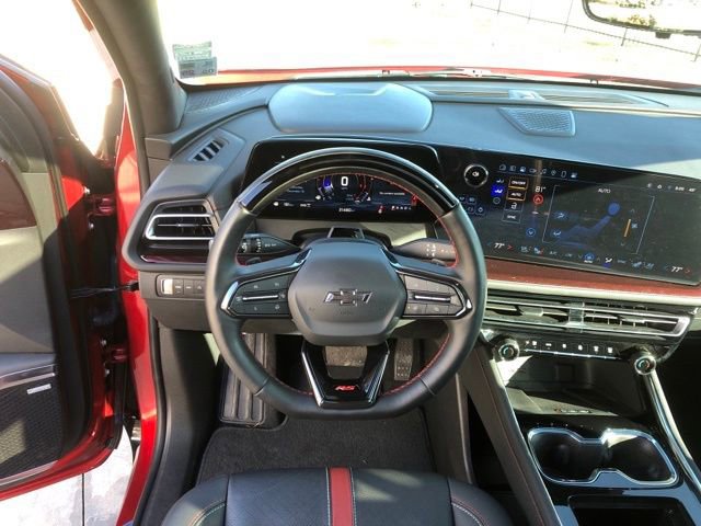 Used 2024 Chevrolet Traverse RS image 42