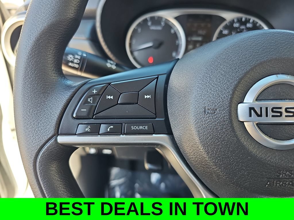 Used 2021 Nissan Versa S FWD image 16