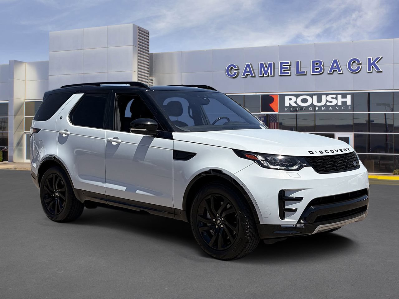 Used 2020 Land Rover Discovery Landmark AWD/4WD image 8