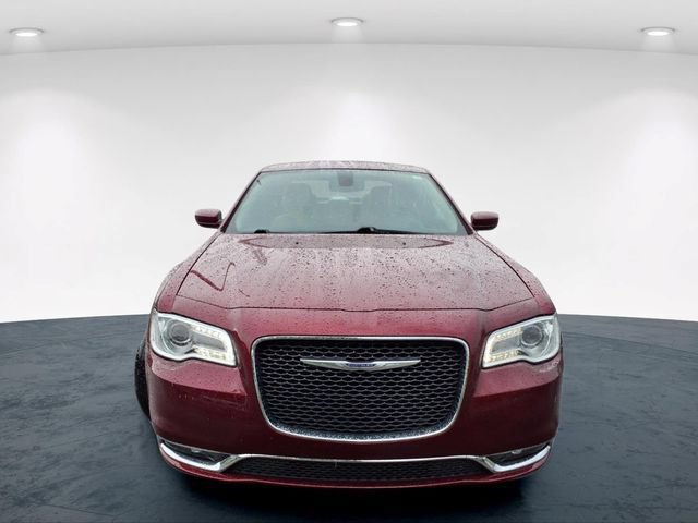 Used 2020 Chrysler 300 Touring L w/ Quick Order Package 2EF RWD image 4