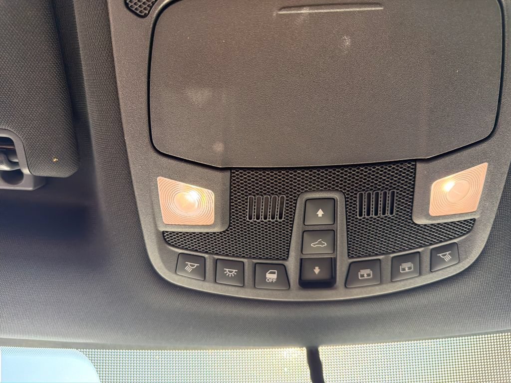 Used 2015 Ford F150 Lariat AWD/4WD image 39