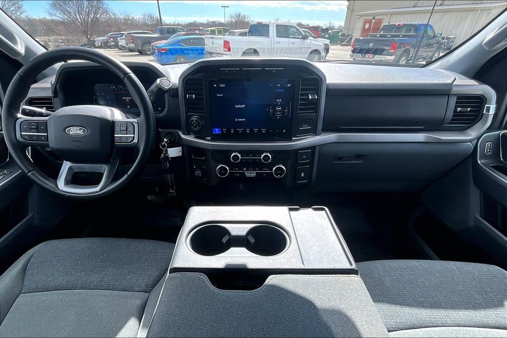 Used 2024 Ford F150 XLT image 12