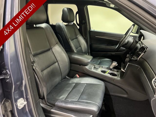 Used 2020 Jeep Grand Cherokee Limited w/ Luxury Group II image 24