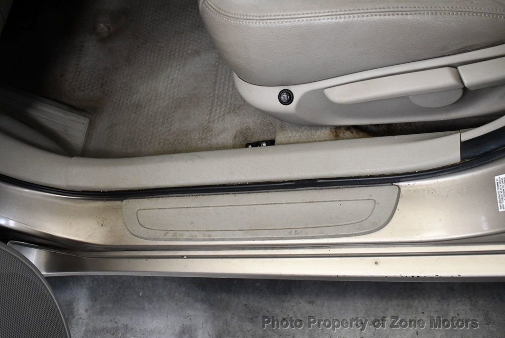 Used 2010 Toyota Corolla FWD image 8