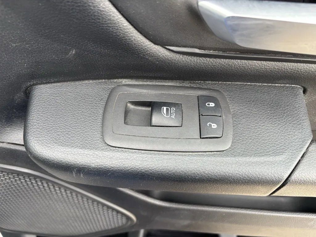 Used 2021 RAM 1500 Tradesman image 27