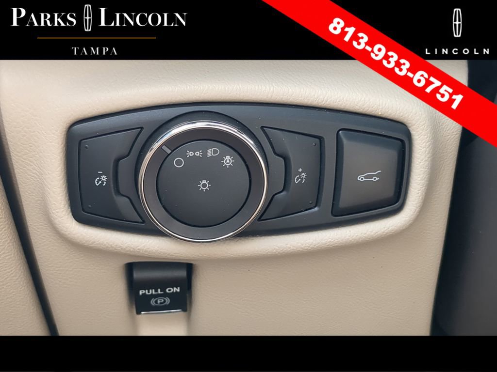Used 2017 Lincoln MKX Reserve image 27