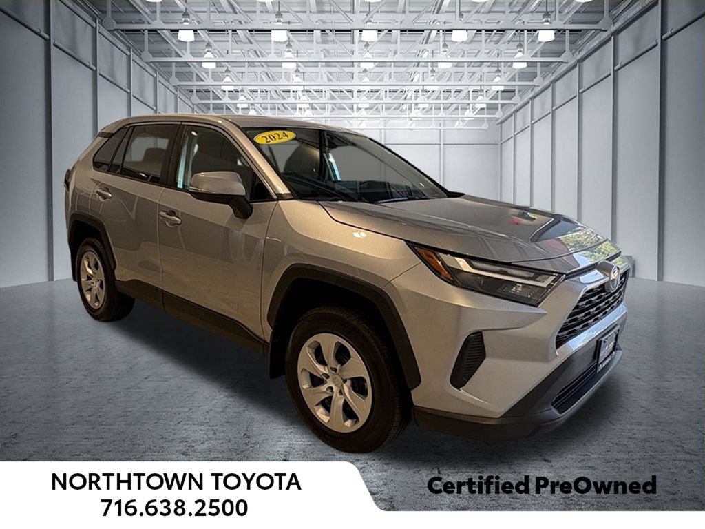 Used 2024 Toyota RAV4 LE AWD/4WD image 1
