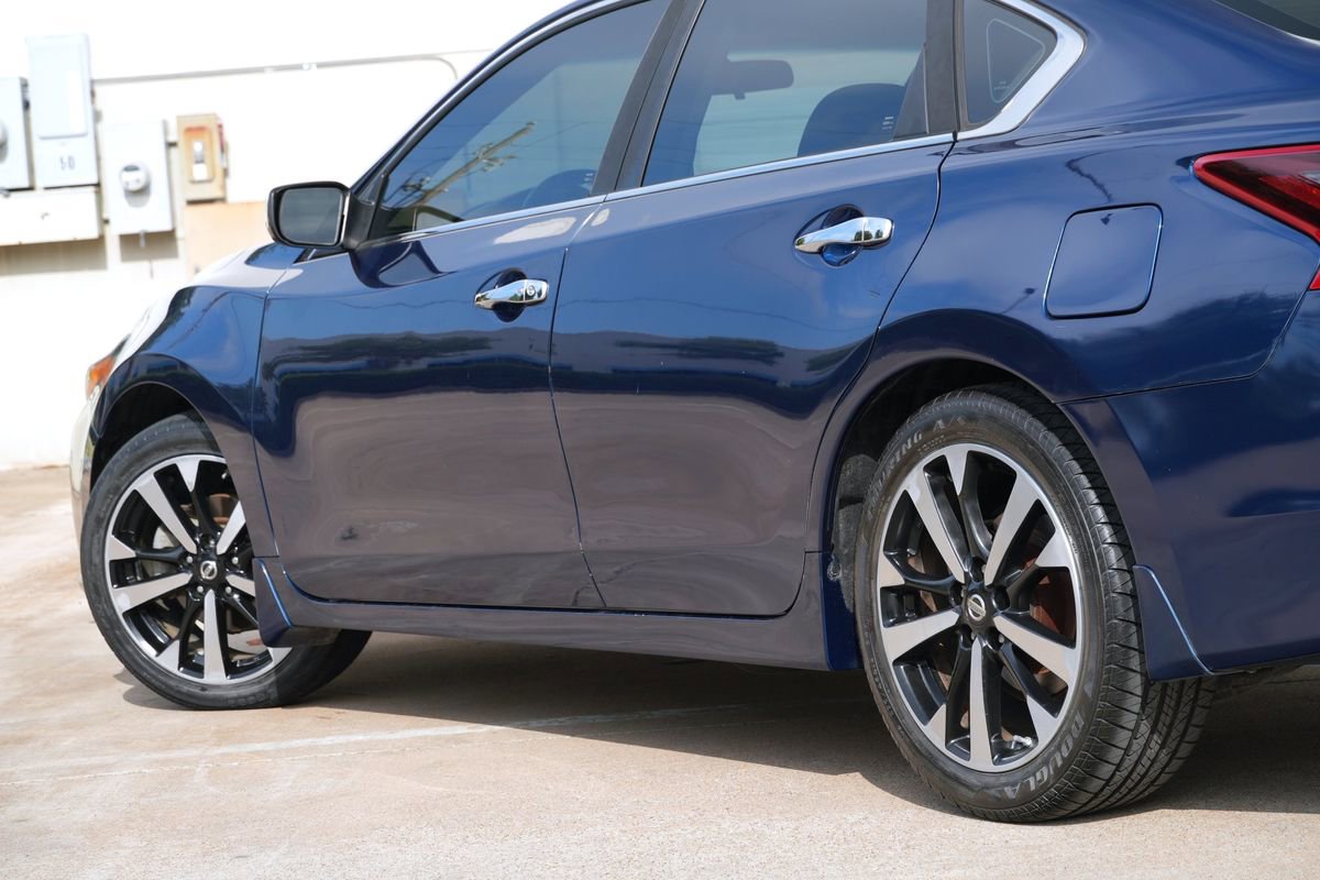 Used 2018 Nissan Altima 2.5 SR FWD image 31