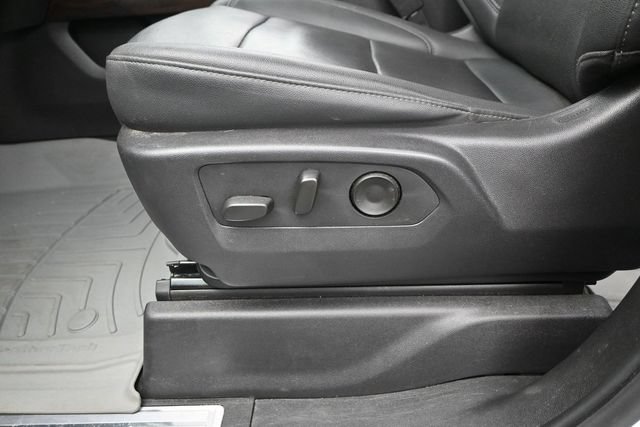 Used 2024 GMC Sierra 1500 SLT AWD/4WD image 12