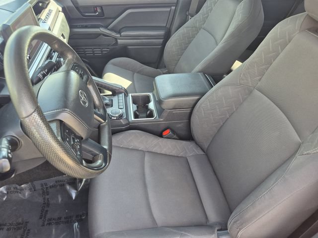 Used 2024 Toyota Tacoma SR5 AWD/4WD image 19