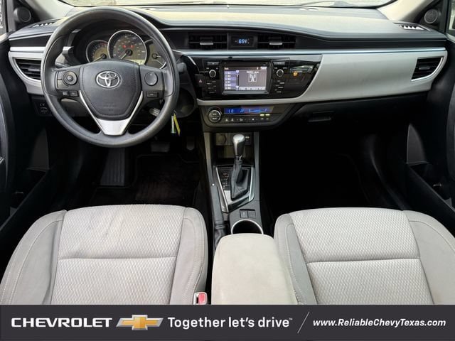 Used 2014 Toyota Corolla LE FWD image 11