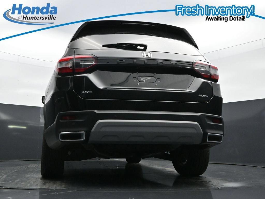 Used 2023 Honda Pilot Elite image 37