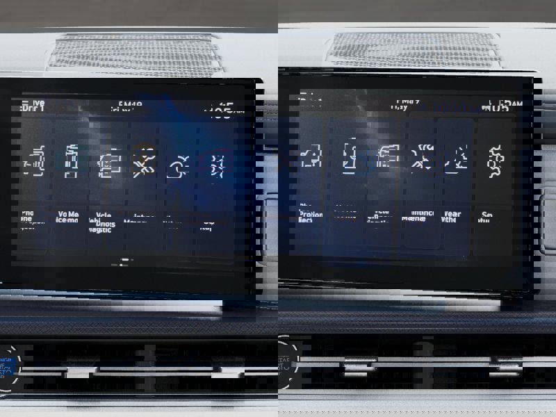 New 2026 Hyundai Santa Fe SE image 13