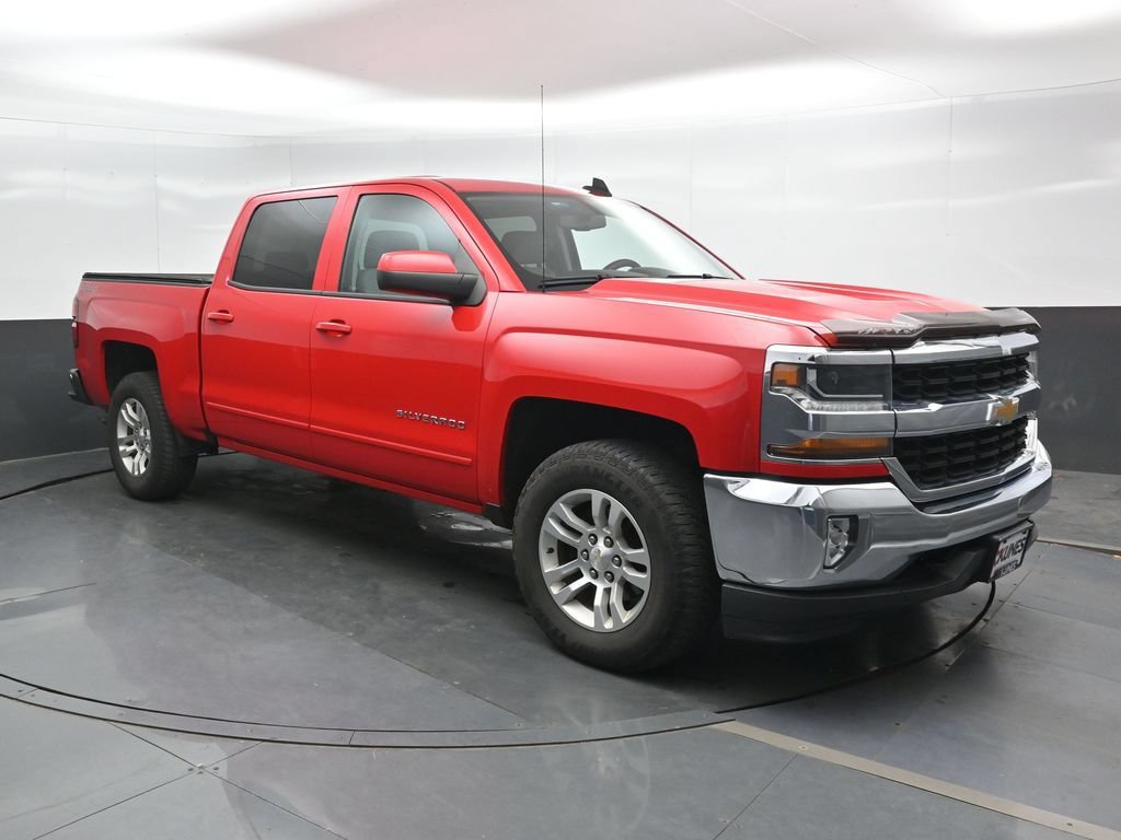Used 2017 Chevrolet Silverado 1500 LT w/ All Star Edition AWD/4WD image 4
