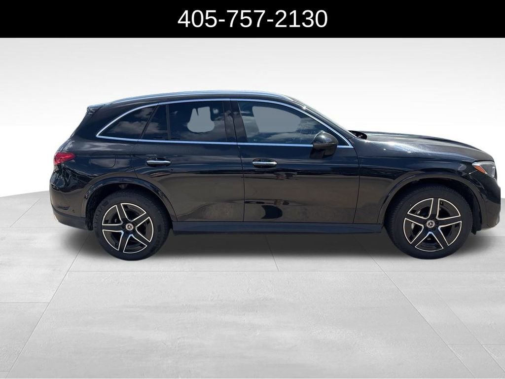 Used 2023 Mercedes-Benz GLC 300 image 9